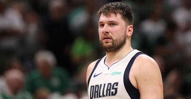 激烈竞争的 激烈竞争的