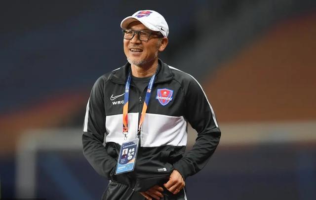 一手都犯更 一手都犯更